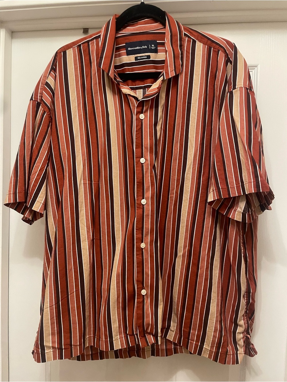 Abercrombie & Fitch Rust and Cream Striped Short-Sleeve Shirt preppy fall baggy